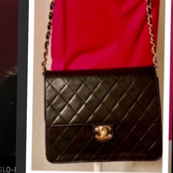 ❤️SOLD!!Authentic Chanel Black Matelasse CC Logo Bag - Picture 3 of 8